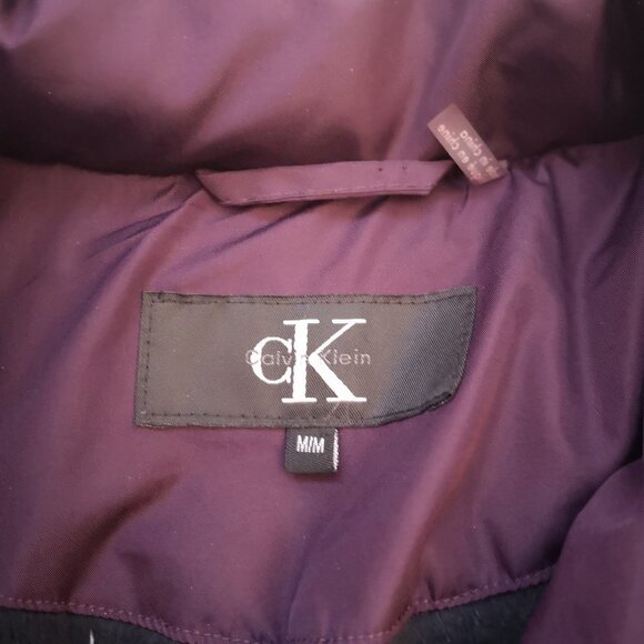 Calvin Klein Ladies Purple Puffy Full Zip Size Medium Coat - Picture 4 of 15